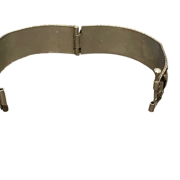 Antique Art Deco Italy Alpaca Carved shell Cameo & Coral Bangle bracelet - Picture 8 of 12